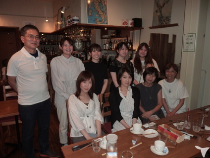 お食事会の風景