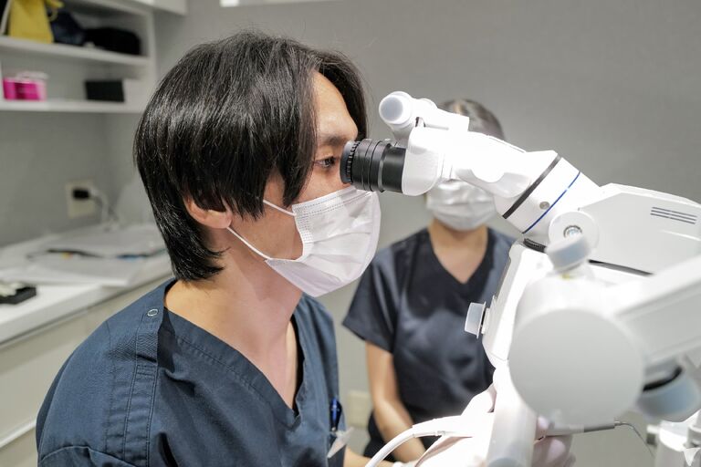 顕微鏡治療も当たり前に