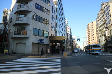 駒沢通り交差点角