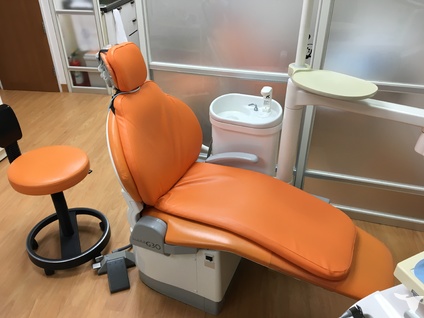 オレンジ色のユニット