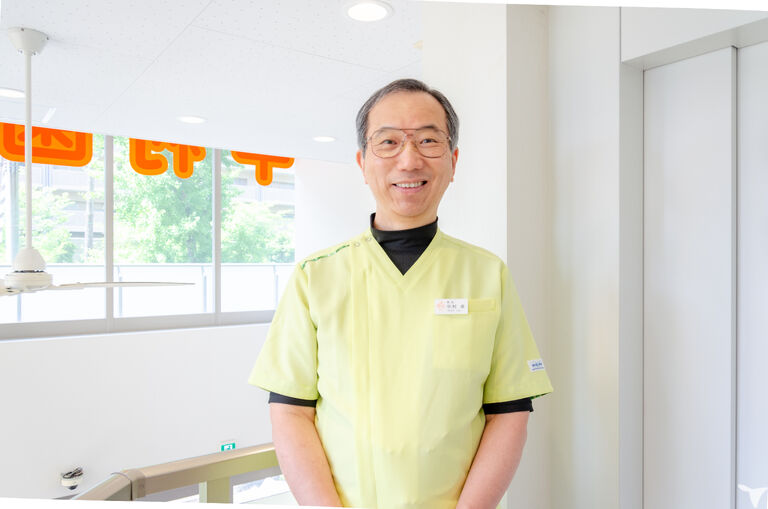 院長の中村卓です