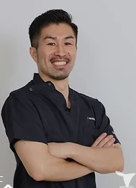 チーフ技工士の小枝です
