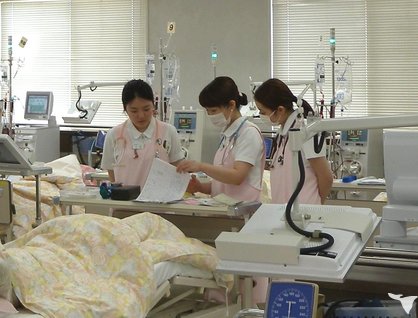 仕事中のスタッフ