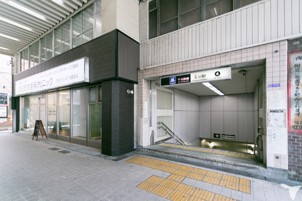 玉川駅下車すぐ