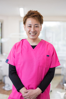 院長の岡部保幸です！