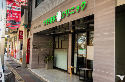商店街の中にあります