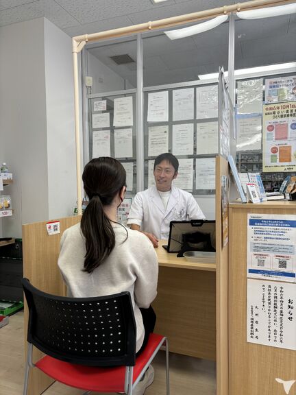 【山の上カナリア薬局】はくすいグループの医療事務求人の画像（2枚目）