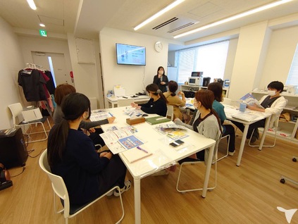 研修室にて勉強会