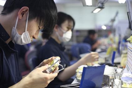 株式会社ワイドデンタル　本社の歯科技工士求人の画像（3枚目）
