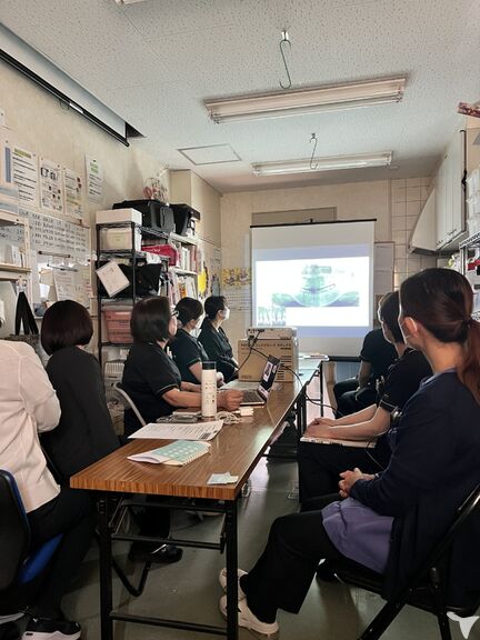 院内勉強会の実施
