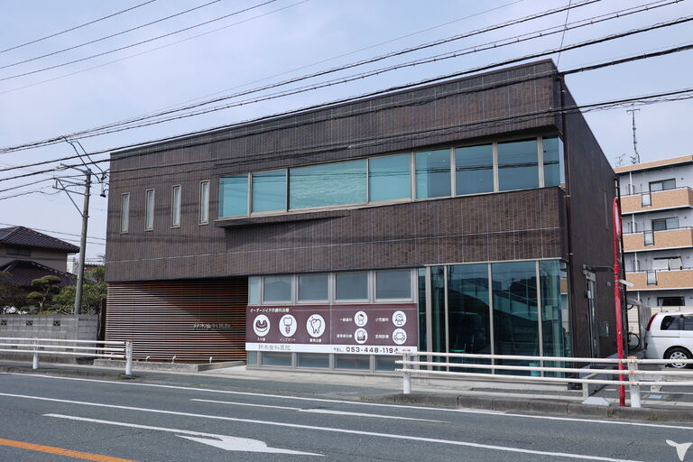 医療法人社団　英仁会　鈴木歯科医院の受付求人の画像（6枚目）
