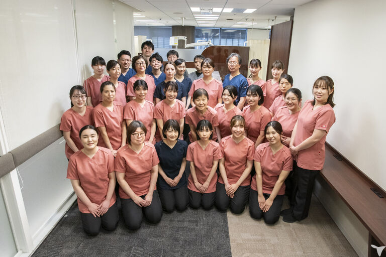大崎スタッフ集合写真　