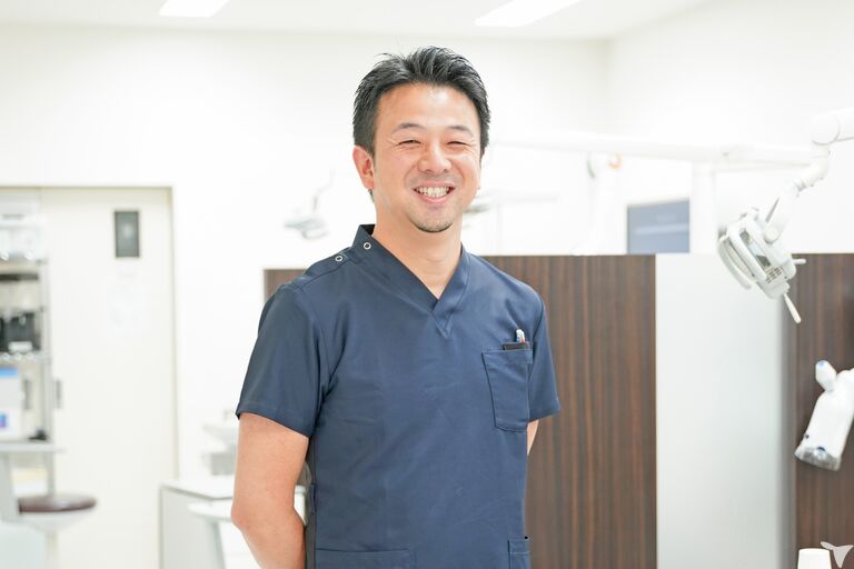 院長の角南と申します。