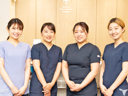 優しい先輩スタッフ