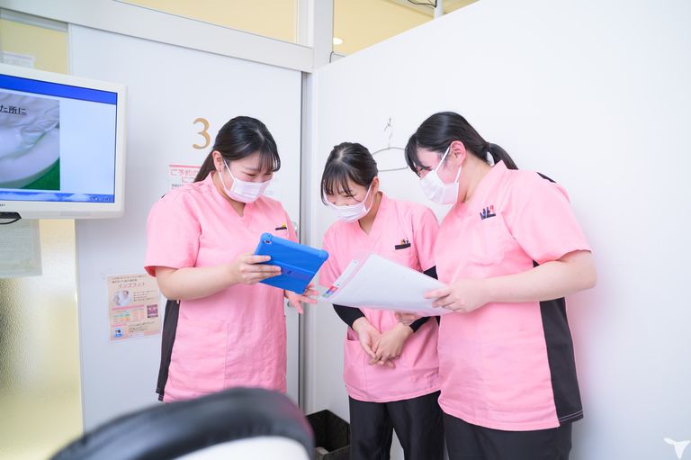 スタッフみんなで協力