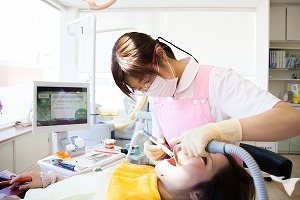 一般歯科なのに矯正スキルが身につく丸子歯科の歯科衛生士求人の画像（5枚目）