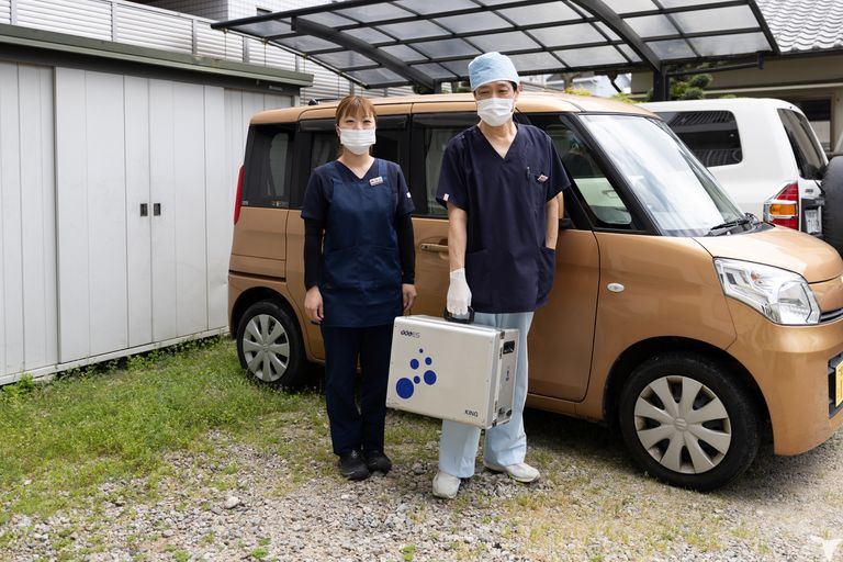 往診に行ってます