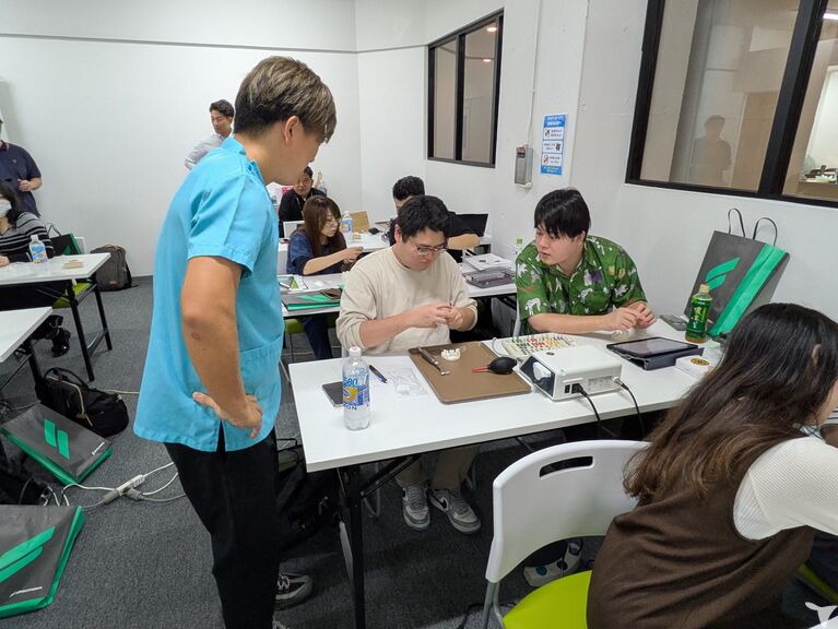 自由参加の勉強会を開催！