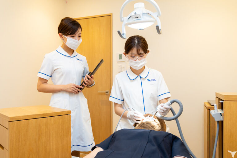 審美歯科にも特化！