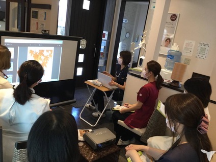 院内MTGの様子