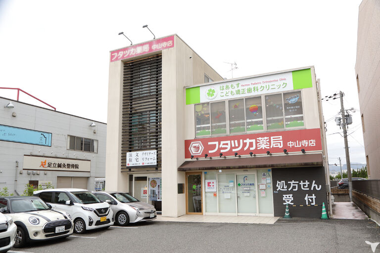 医院外観