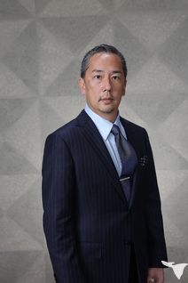 スタッフ