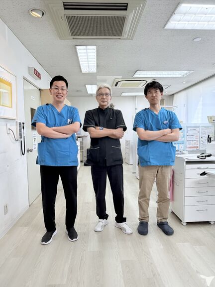 院長と代診の先生