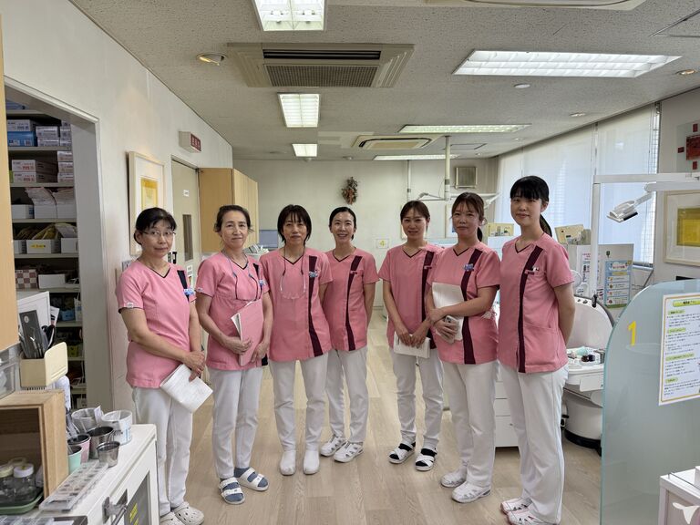 歯科衛生士さんの写真です