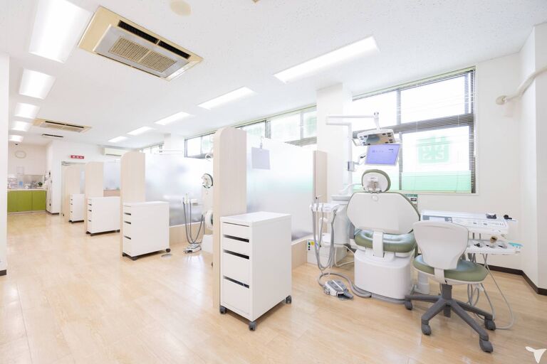 医療法人社団白峯会　三ツ沢上町歯科医院