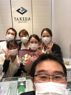 スタッフ 