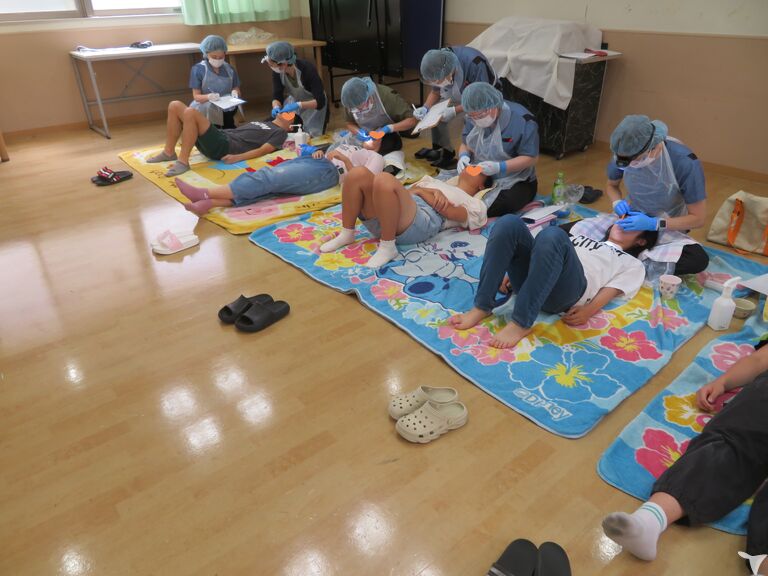 歯科健診の様子