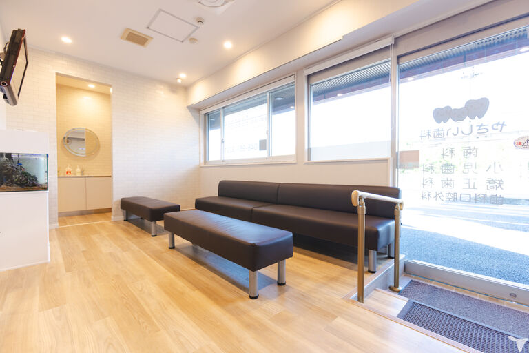 広い待合室になりました。