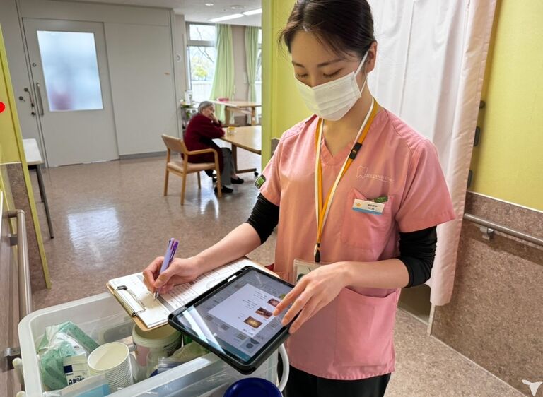 カルテ記入はiPadです