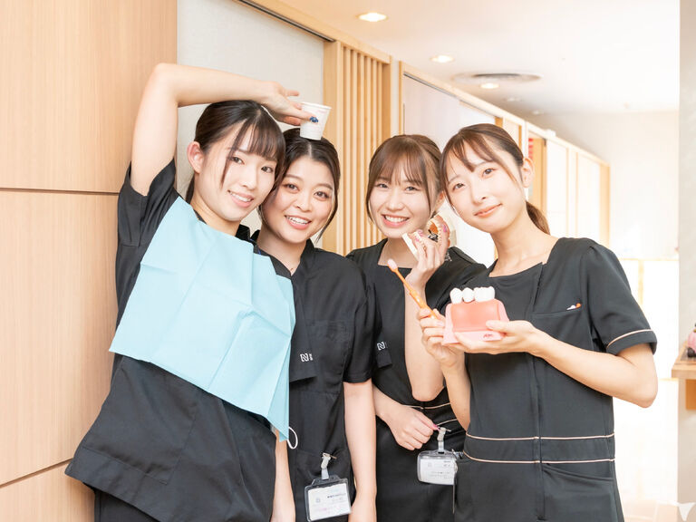 優しい先輩スタッフ
