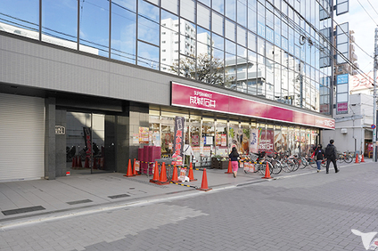 駅前で通勤便利