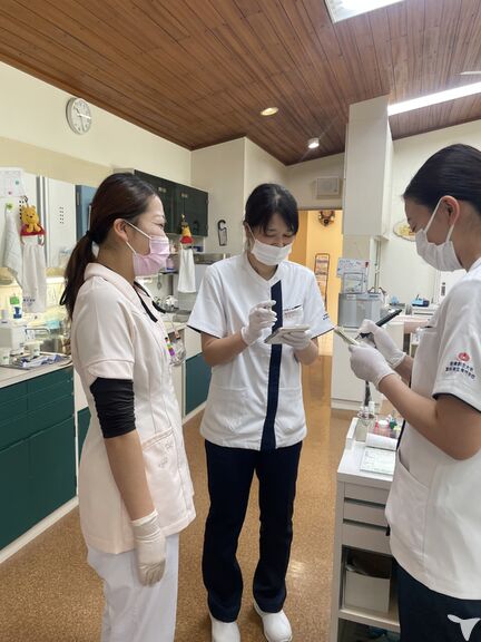 実習生が来ています☆