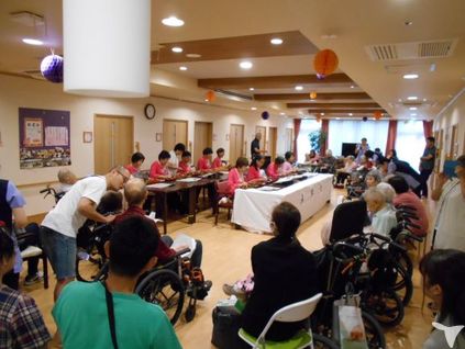 お祝金25 000円 特別養護老人ホームしょうぶ翔裕園の理学療法士求人 パート 非常勤 グッピー