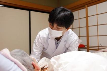 ご自宅や施設へ参ります