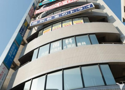 駅チカのビルです