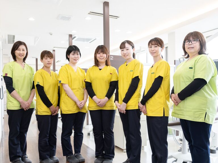 優しい先輩スタッフ