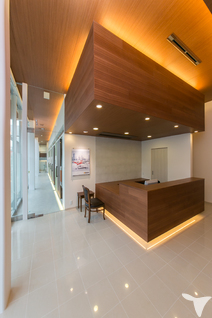 開放感のある受付