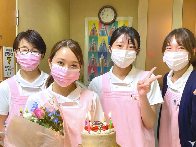 優しい先輩スタッフ