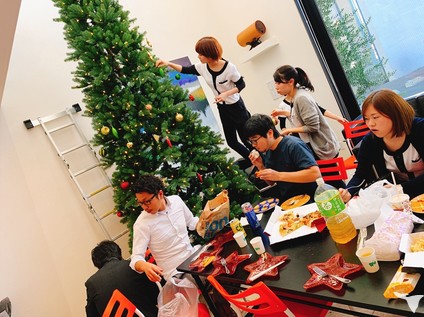 会食、飲み会風景。