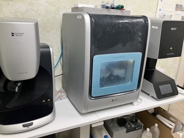 株式会社エスラボの歯科技工士求人の画像（3枚目）