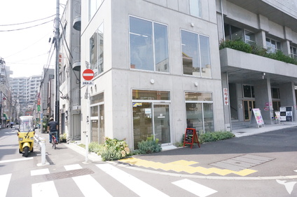 門前仲町駅からすぐ近く