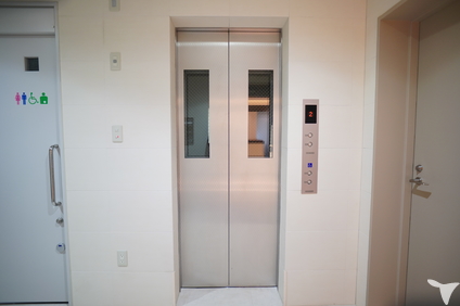 エレベーター完備