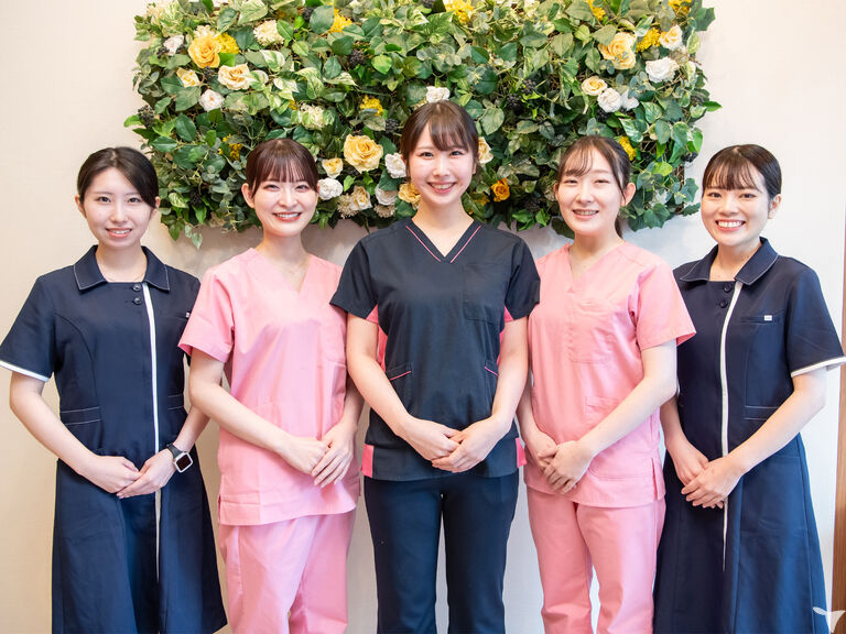 優しい先輩スタッフ