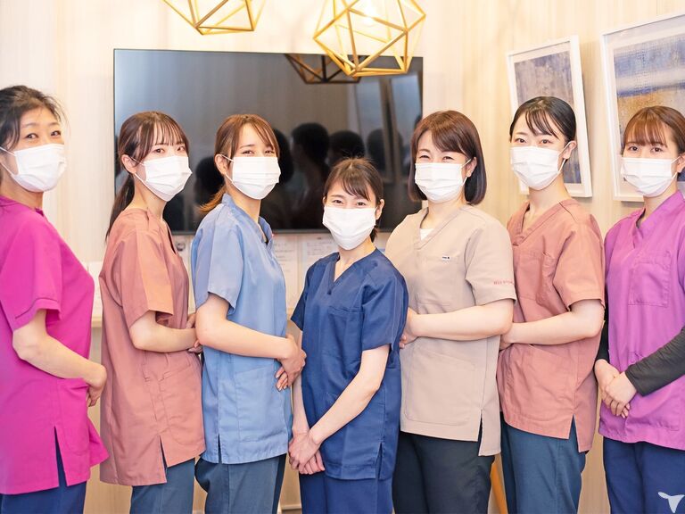 優しい先輩スタッフ