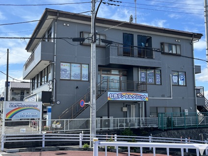 新道側