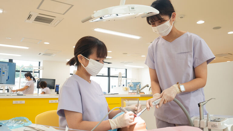 ひがし林間歯科の歯科助手求人の画像（3枚目）